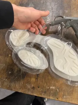 FormStep: Polstermodell der Sandale in der Form