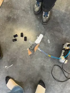 FormStep: Vakuumtest mit Pumpe und Einlage