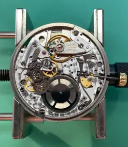 Uhrwerk Jaeger-LeCoultre 889-1, Aufnahme 8 