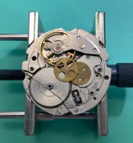 Uhrwerk Seiko 7009a, Aufnahme 5 
