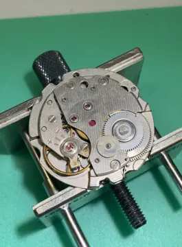 Uhrwerk Seiko 7009a, Aufnahme 7 