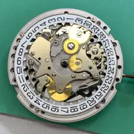 Uhrwerk Zenith 420 El Primero, Aufnahme 4 
